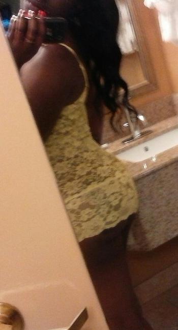 , 22  female escort, Boston