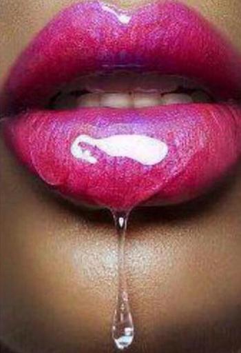 , 25 Latino/Hispanic female escort, Boston