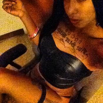 , 21  female escort, Boston