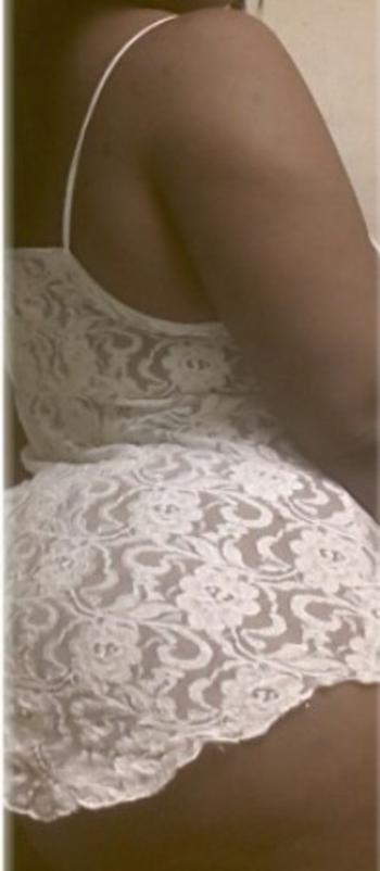 , 22 African American female escort, Boston