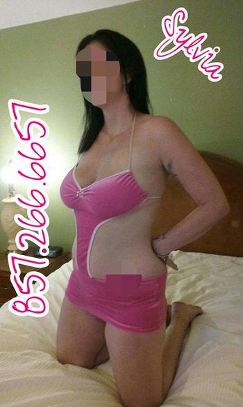 , 26 European female escort, Boston