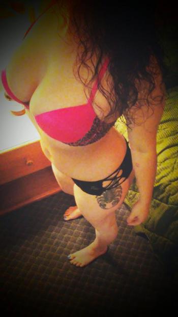 , 21  female escort, Boston
