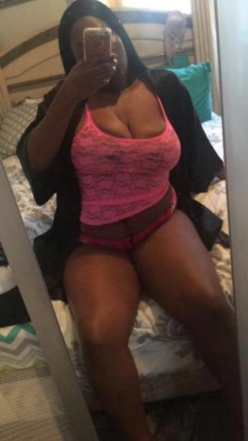 CARMEN, 22  female escort, Boston