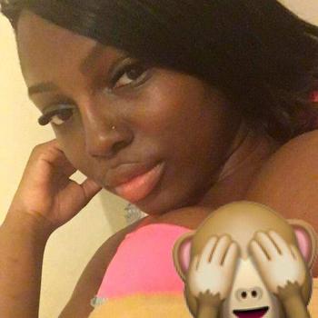 7742661062, 22  female escort, Boston