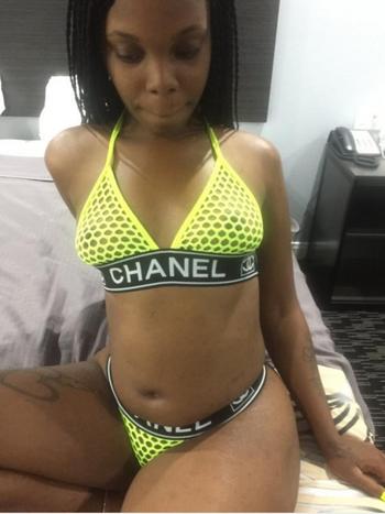 Natalia , 23  female escort, Boston