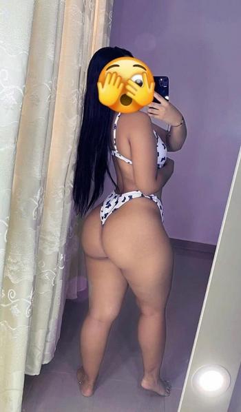 lorena, 26  female escort, Boston