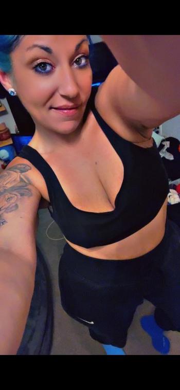 Amira, 32  female escort, Boston