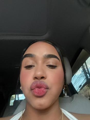 Renei , 22  female escort, Boston