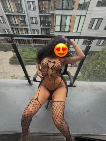 617-302-7435, 22  female escort, Boston