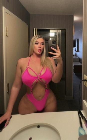 Destiny, 25  female escort, Boston