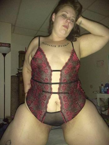 Kris, 35  female escort, Boston