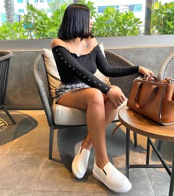 Anny, 21  female escort, Boston